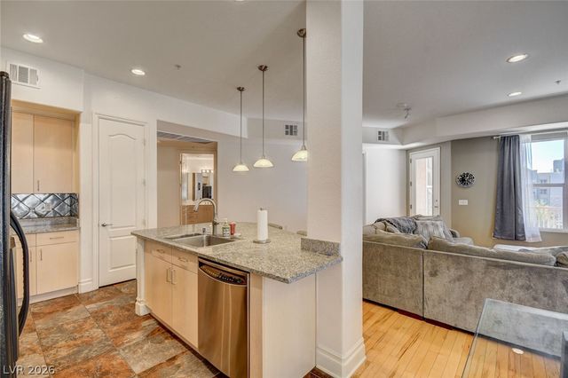 38 East Serene Avenue 306, Las Vegas, NV 89123