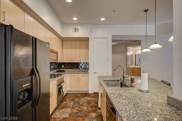38 East Serene Avenue 306, Las Vegas, NV 89123