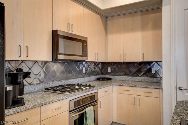 38 East Serene Avenue 306, Las Vegas, NV 89123