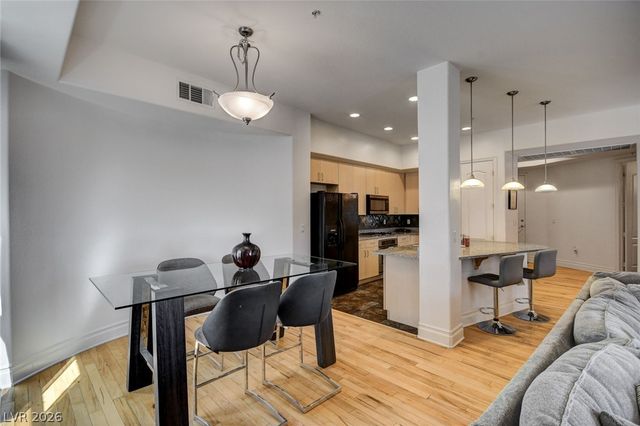 38 East Serene Avenue 306, Las Vegas, NV 89123