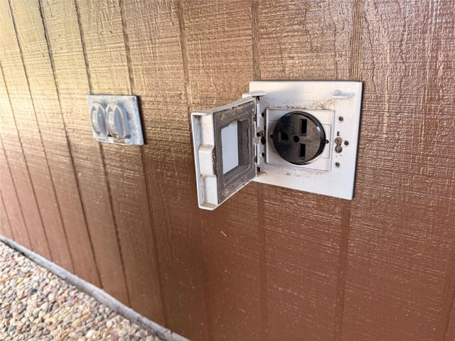 518 Magic Oaks Drive, Spring, TX 77388