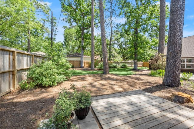 518 Magic Oaks Drive, Spring, TX 77388