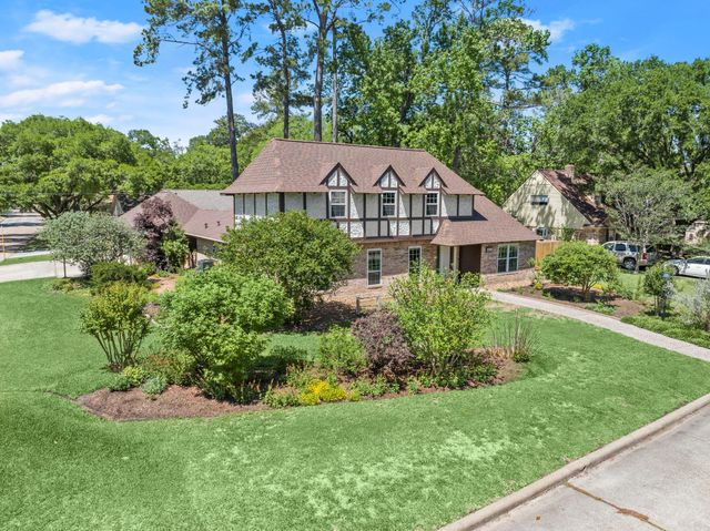 518 Magic Oaks Drive, Spring, TX 77388