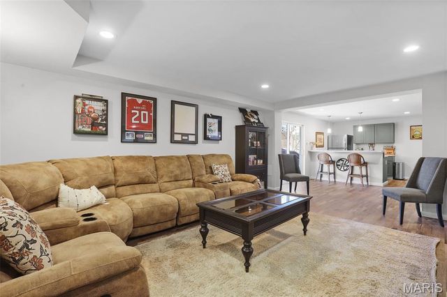 1026 Konert Lake Drive, Fenton, MO 63026