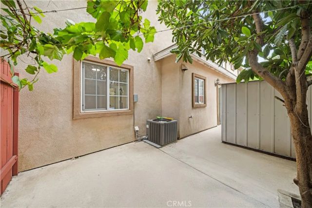 535 West D Street L, Ontario, CA 91762