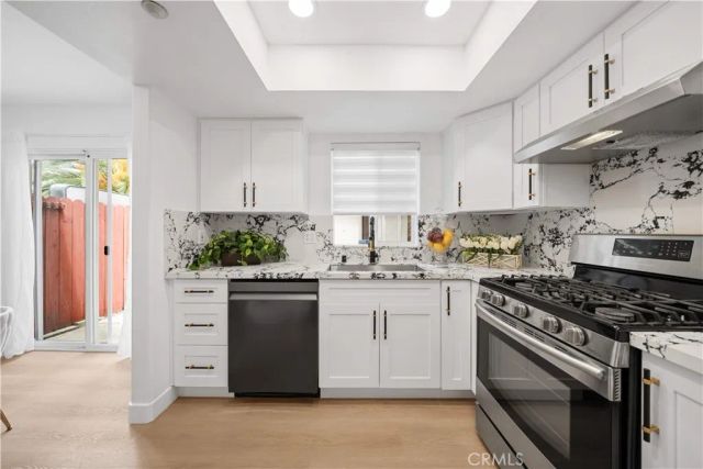 535 West D Street L, Ontario, CA 91762