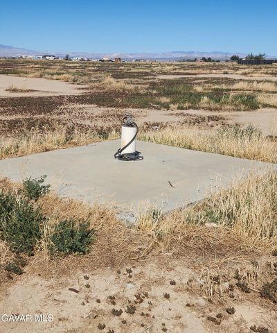 Ave D-12 Vic 92 Ste, Lancaster, CA 93535