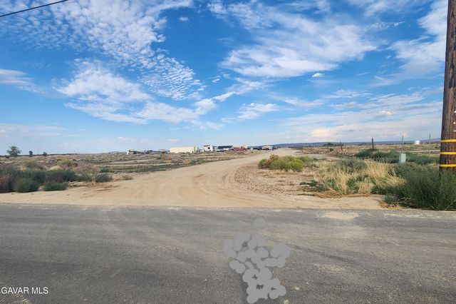 Ave D-12 Vic 92 Ste, Lancaster, CA 93535