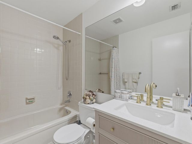 6345 Tall Cypress Circle, Greenacres, FL 33463