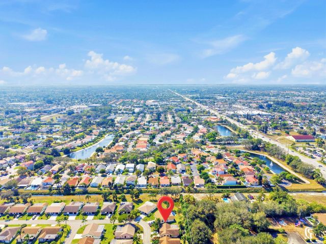 6345 Tall Cypress Circle, Greenacres, FL 33463