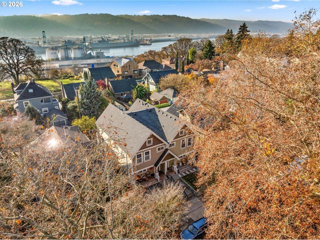 3969 N OVERLOOK Blvd B, Portland, OR 97227