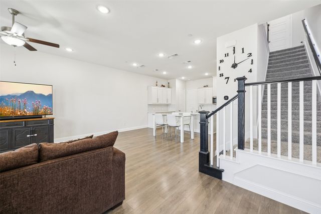 12986 Jk Ojha Street, Farmers Branch, TX 75234