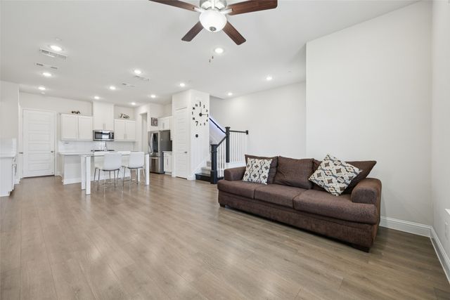 12986 Jk Ojha Street, Farmers Branch, TX 75234