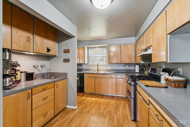 6701 W Grunder, Boise, ID 83705