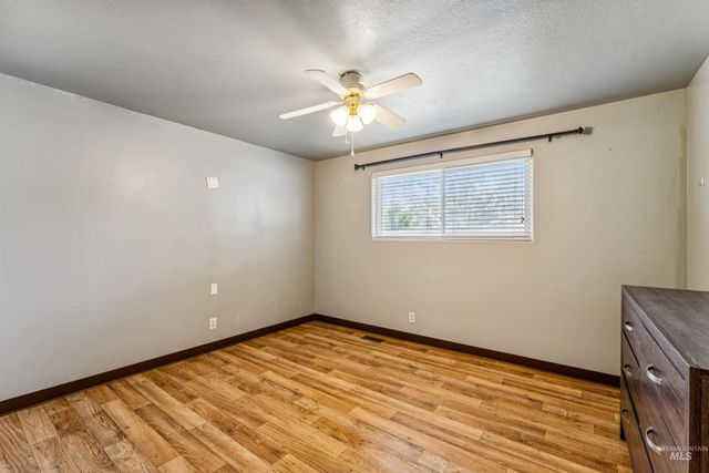 6701 W Grunder, Boise, ID 83705