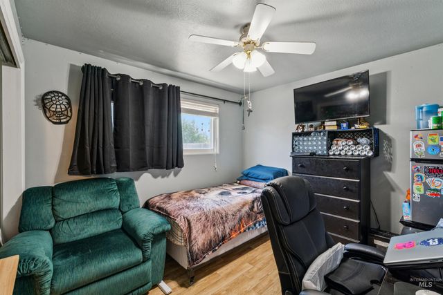 6701 W Grunder, Boise, ID 83705