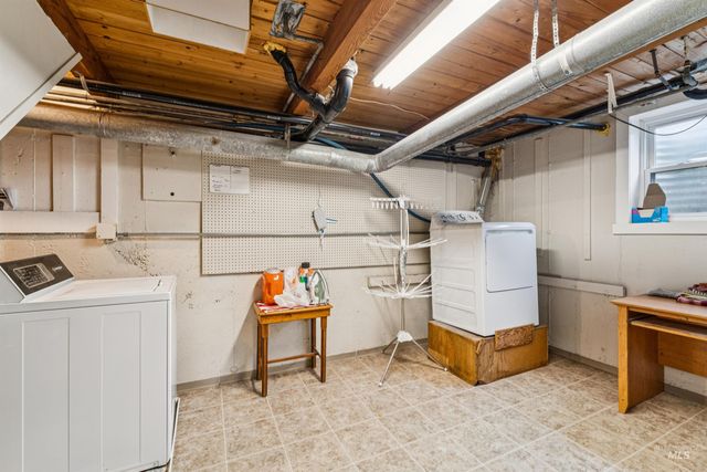 6701 W Grunder, Boise, ID 83705