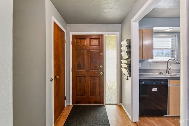 6701 W Grunder, Boise, ID 83705