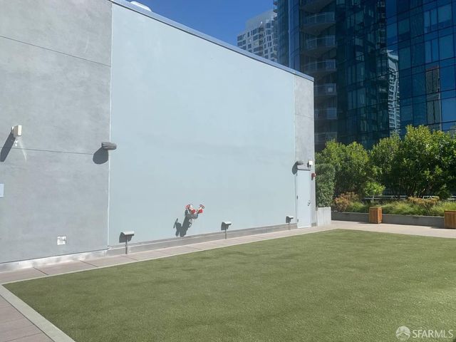 201 Folsom Street 8C, San Francisco, CA 94105