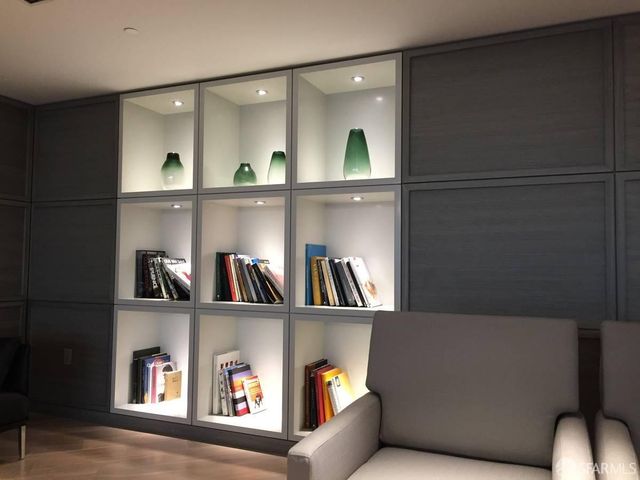 201 Folsom Street 8C, San Francisco, CA 94105
