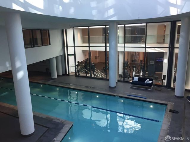 201 Folsom Street 8C, San Francisco, CA 94105