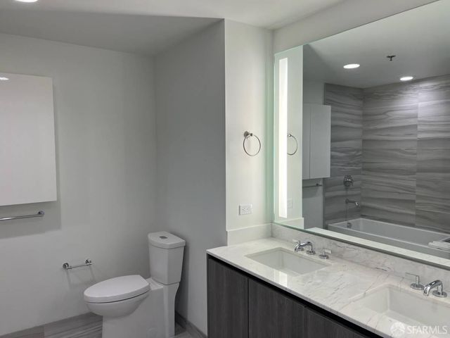 201 Folsom Street 8C, San Francisco, CA 94105