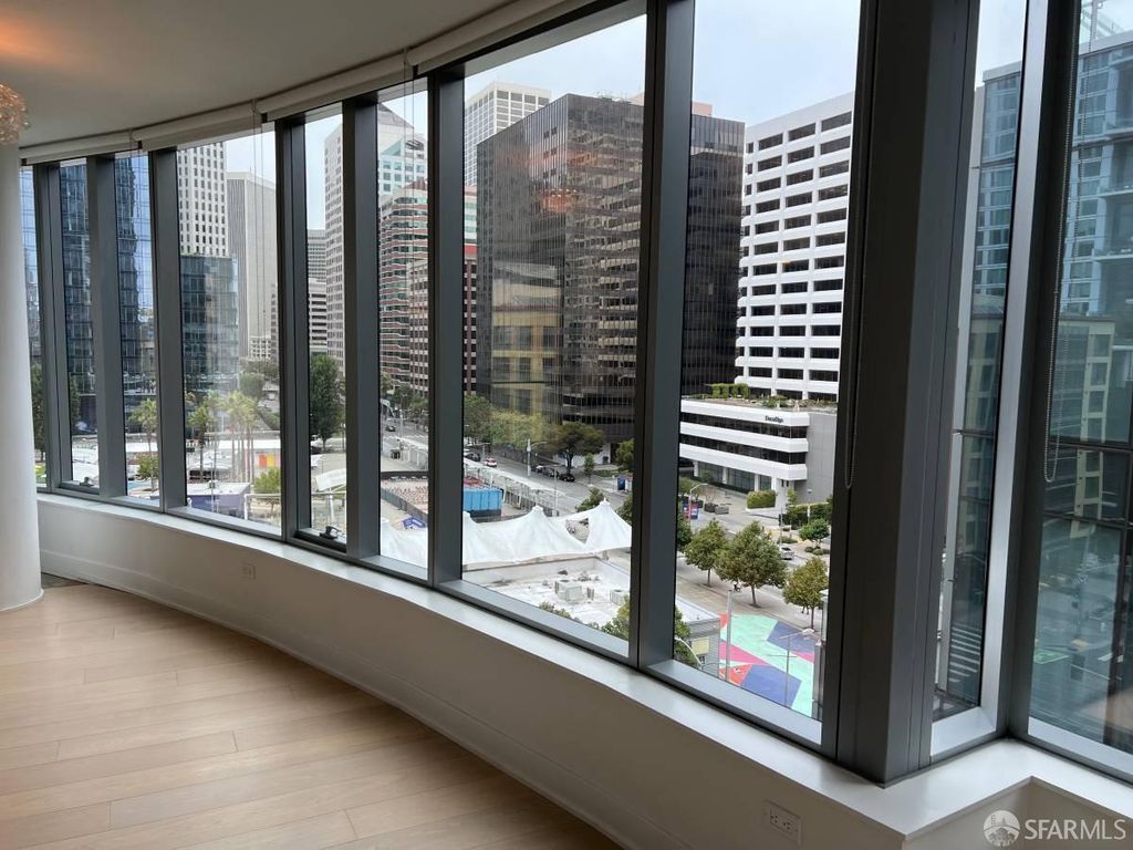 201 Folsom Street 8C, San Francisco, CA 94105