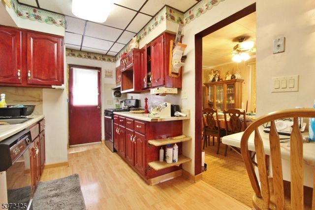 8610 Columbia Ave, North Bergen Twp., NJ 07047
