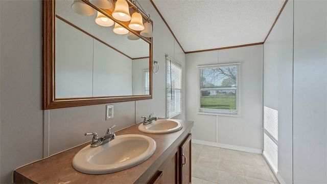 2304 John Montgomery Circle, Pea Ridge, AR 72751