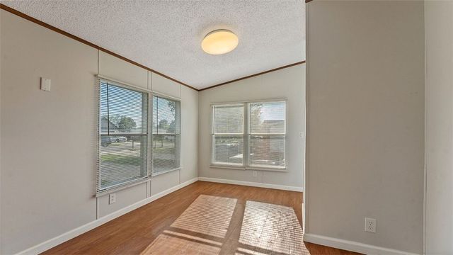 2304 John Montgomery Circle, Pea Ridge, AR 72751