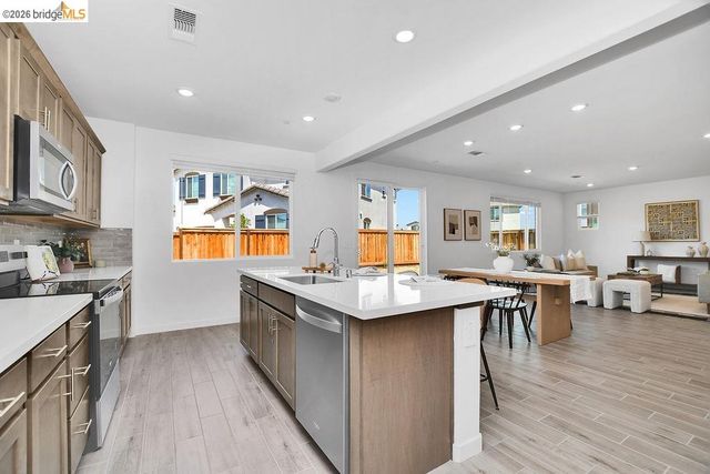 321 Hanson Ln, Brentwood, CA 94513