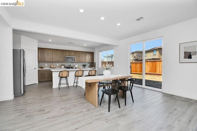 321 Hanson Ln, Brentwood, CA 94513