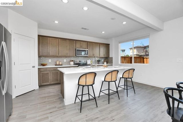 321 Hanson Ln, Brentwood, CA 94513