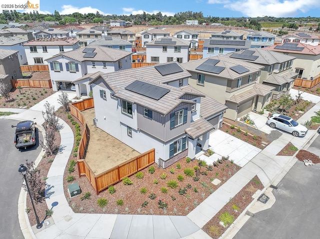 321 Hanson Ln, Brentwood, CA 94513