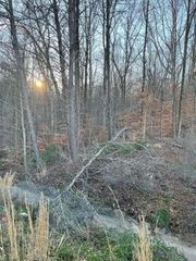 2202 Jesse Jewell NE Parkway, Gainesville, GA 30507