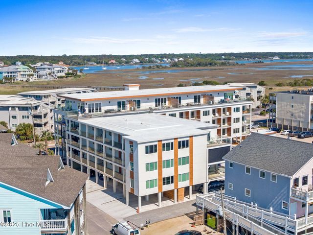 1800 Canal Drive 401, Carolina Beach, NC 28428