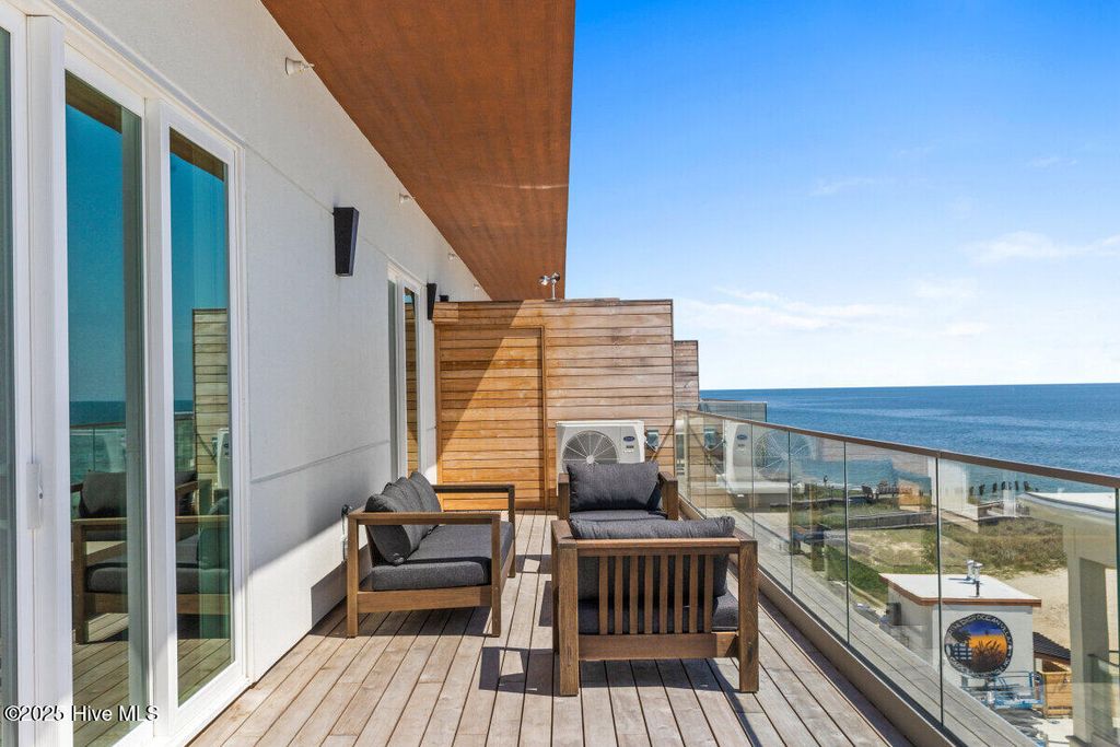 Image 27 of property listing at 1800 Canal Drive 401, Carolina Beach, NC 28428