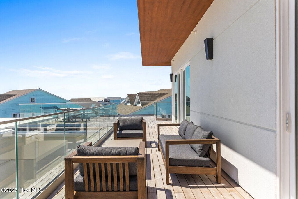 Image 29 of property listing at 1800 Canal Drive 401, Carolina Beach, NC 28428