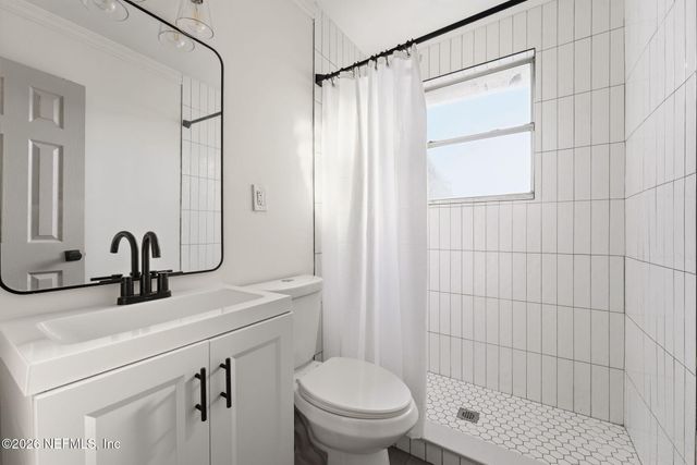 2270 W 11TH Street, Jacksonville, FL 32209