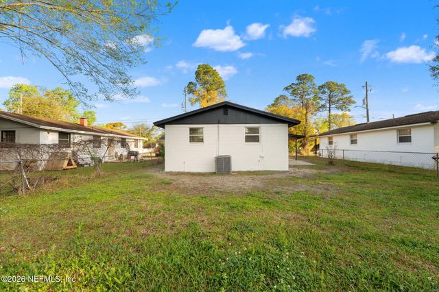 2270 W 11TH Street, Jacksonville, FL 32209