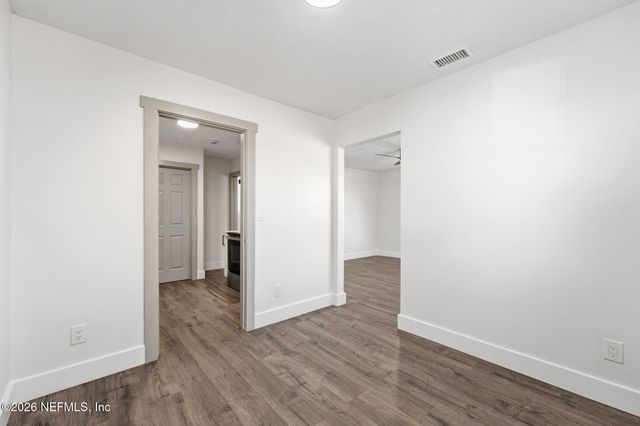 2270 W 11TH Street, Jacksonville, FL 32209