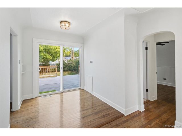 1800 S Steele St, Denver, CO 80210