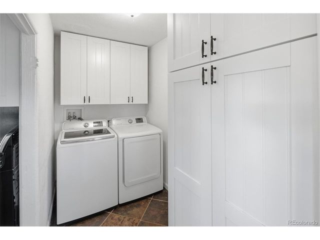 1800 S Steele St, Denver, CO 80210