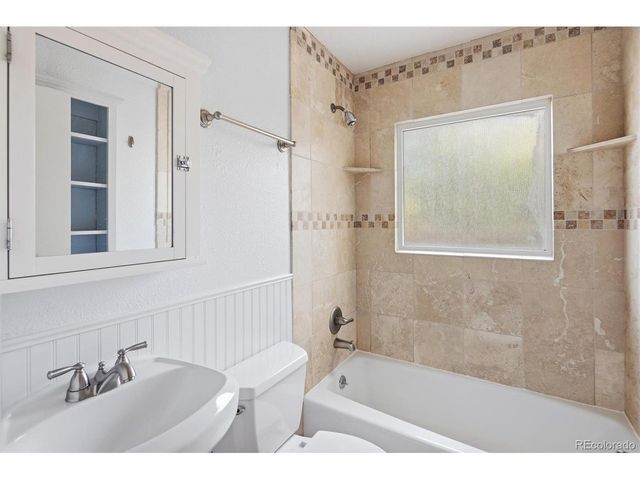 1800 S Steele St, Denver, CO 80210