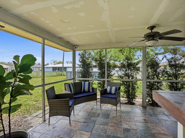 755 HARTFORD DRIVE NW, Port Charlotte, FL 33952