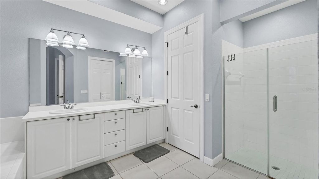 Image 20 of property listing at 5523 46TH COURT W NA, Bradenton, FL 34210