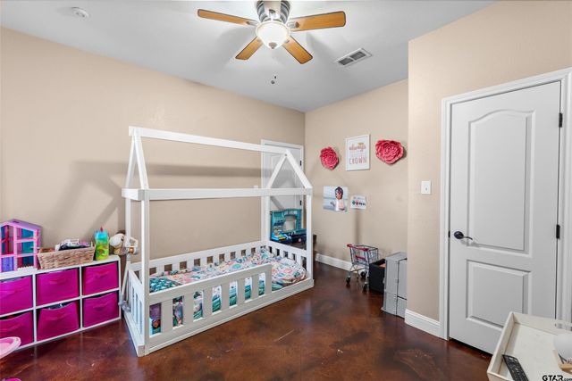 205 Vz County Road 4807, Ben Wheeler, TX 75754