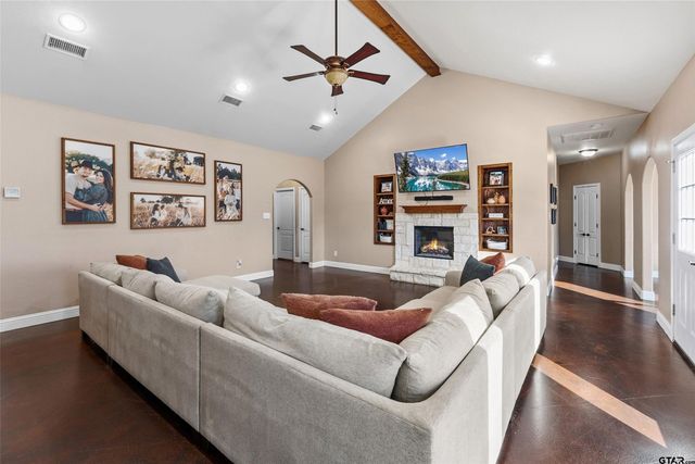 205 Vz County Road 4807, Ben Wheeler, TX 75754