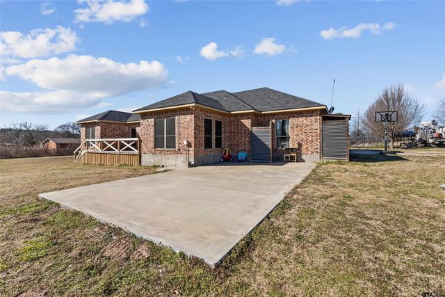 205 Vz County Road 4807, Ben Wheeler, TX 75754