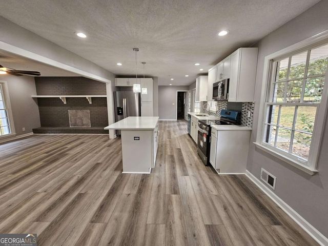 999 Braselton Highway, Lawrenceville, GA 30043